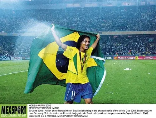 甚至更进一 甚至更进一